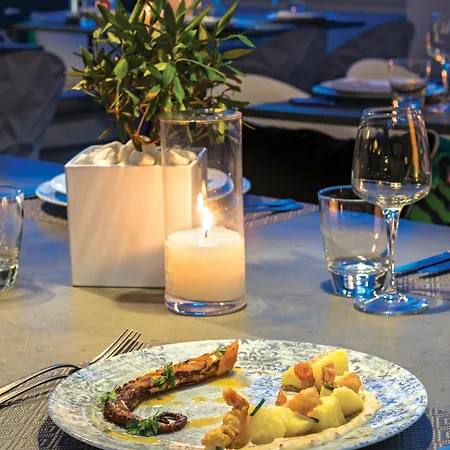 米科诺斯塞梅里酒店 5* Mykonos Town